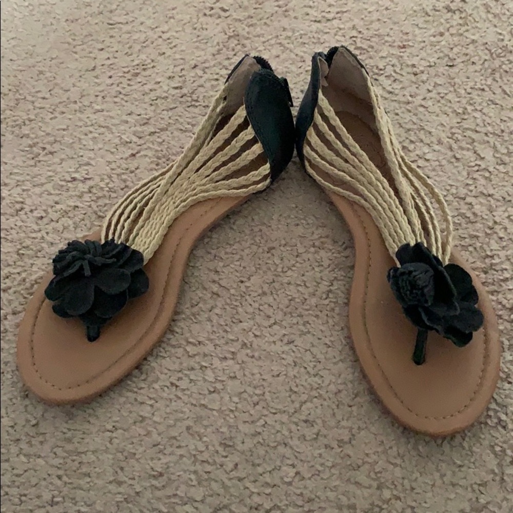 Lucky brand summer sandals
